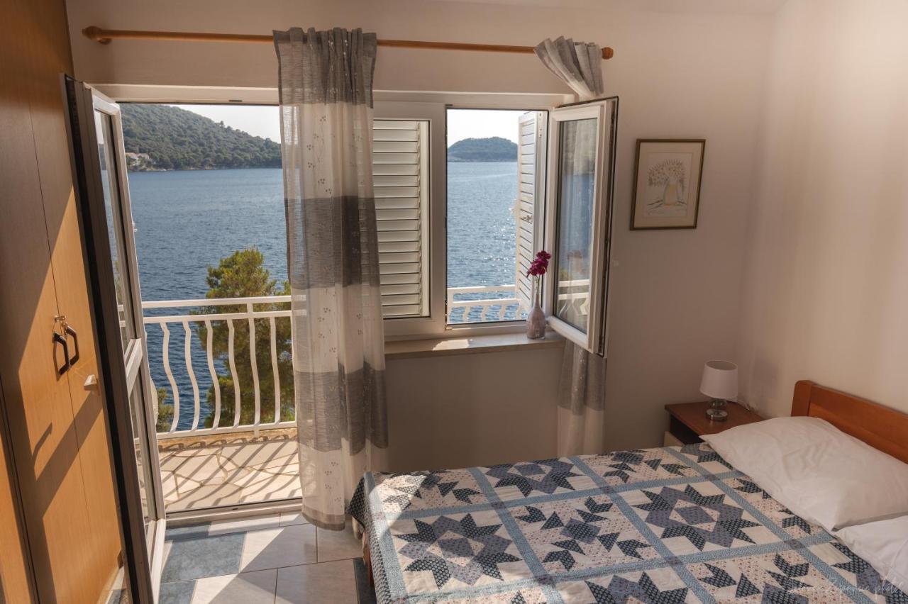 Apartments Lastovo Silic Exteriör bild